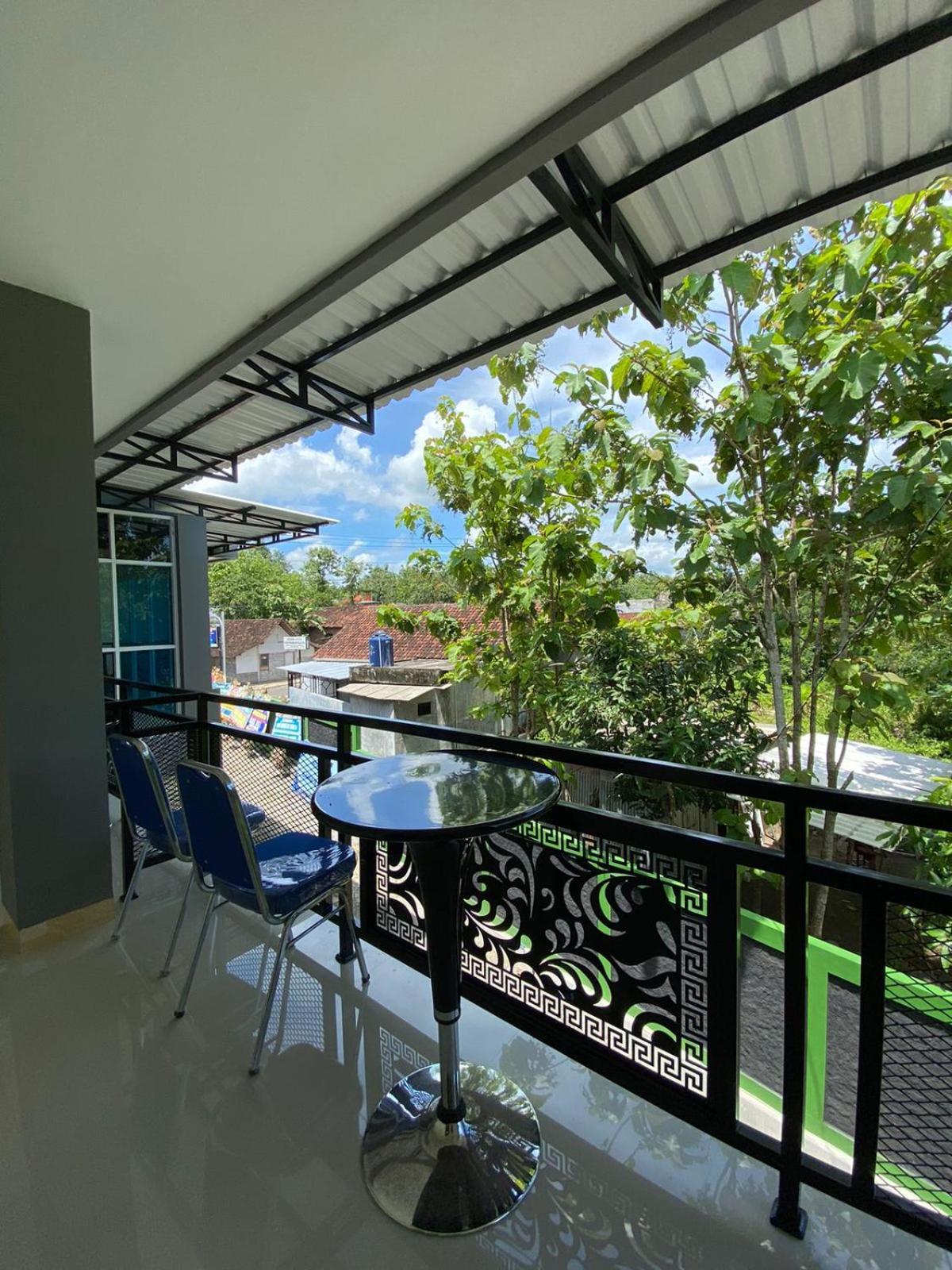 Wisma Hn Selang ภายนอก รูปภาพ